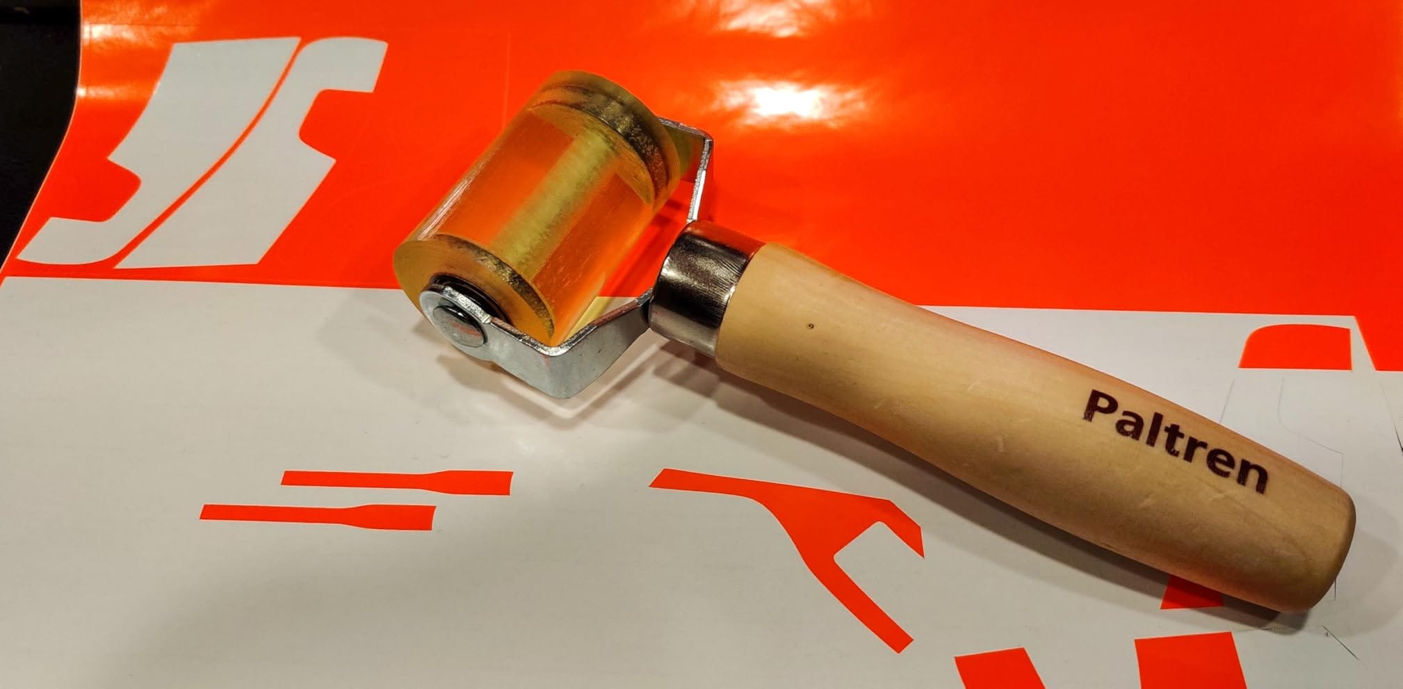 Paltren seam roller showing dual ball bearing construction