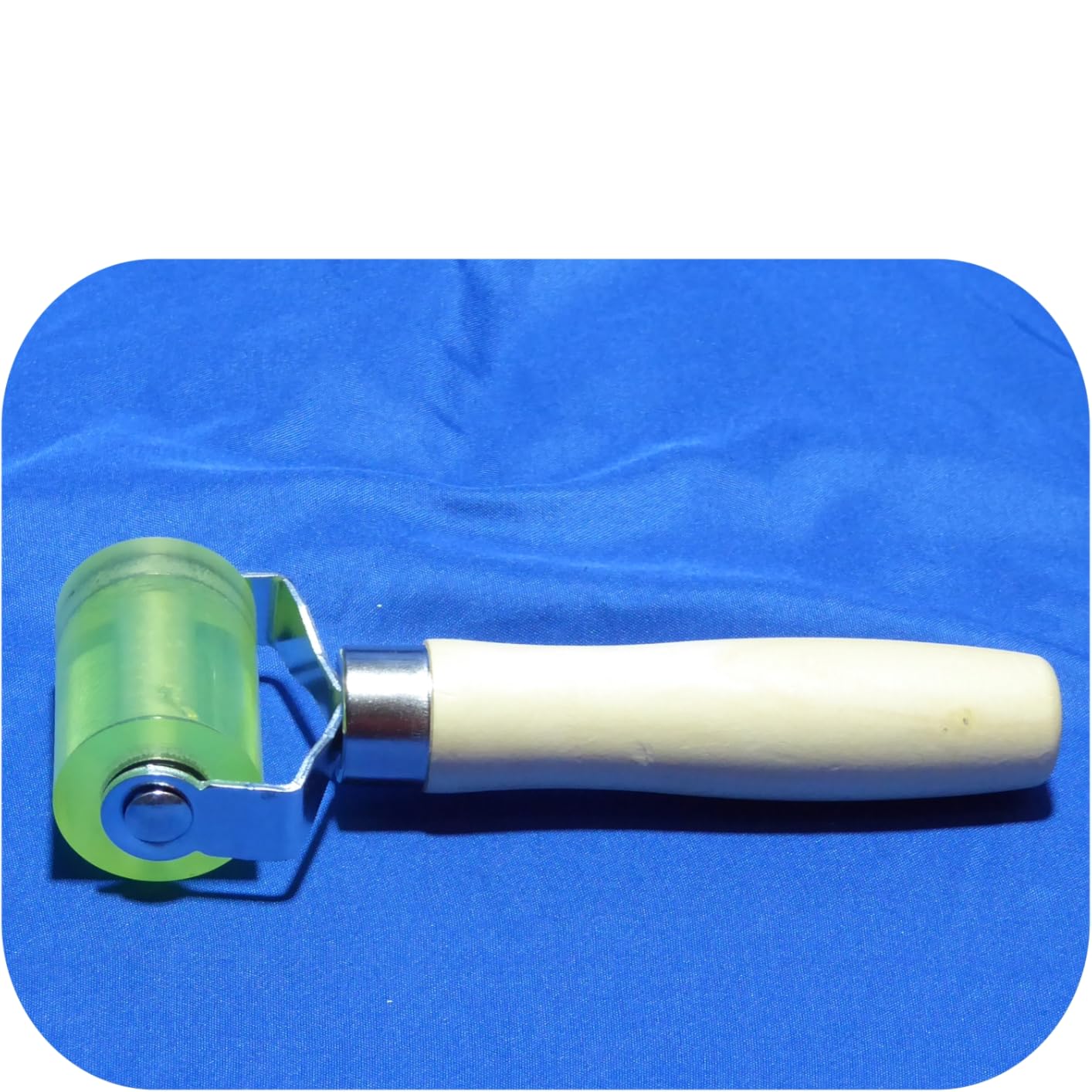 Paltren dual-ball-bearing seam roller for focused hand pressure
